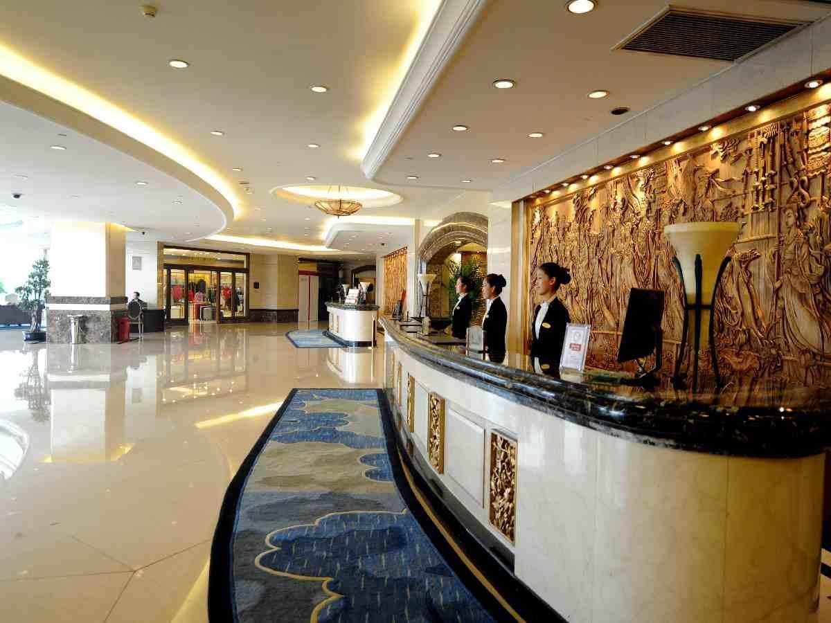Yun-Zen Jinling World Trade Plaza Hotel Shijiazhuang Buitenkant foto
