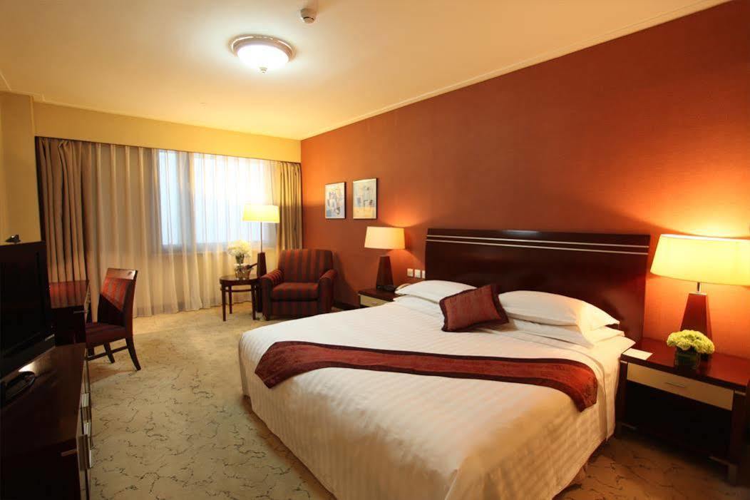 Yun-Zen Jinling World Trade Plaza Hotel Shijiazhuang Buitenkant foto