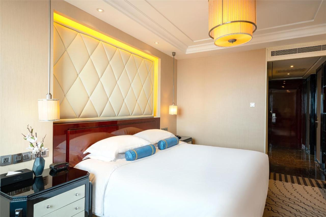 Yun-Zen Jinling World Trade Plaza Hotel Shijiazhuang Buitenkant foto